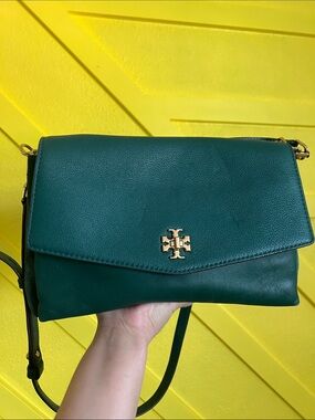 Authentic Tory Burch Emerald Green Leather Flap Crossbody with Gold Logo